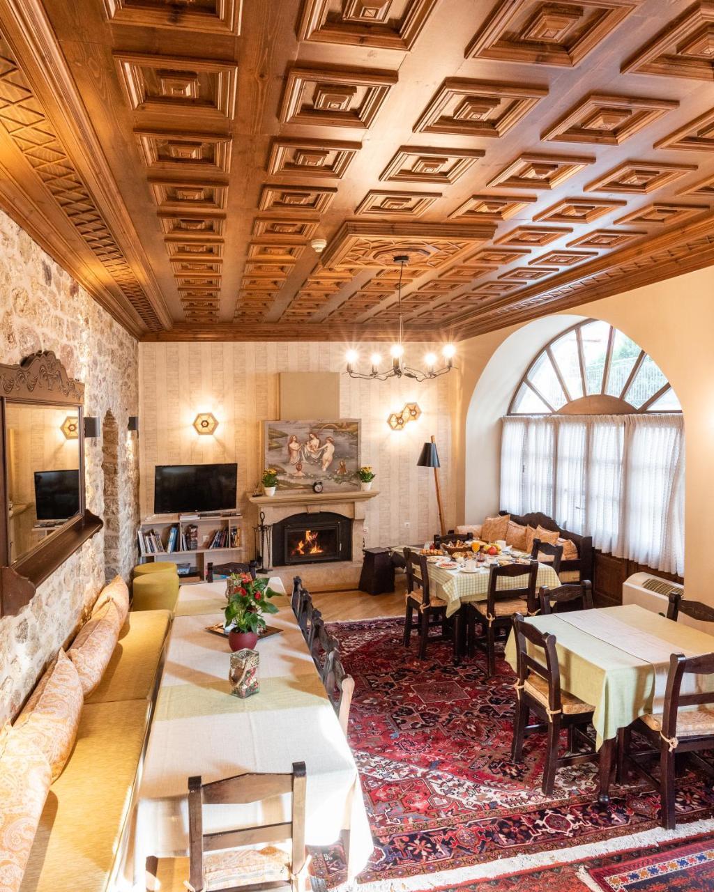 דימיטסאנה Kaza Guesthouse מראה חיצוני תמונה