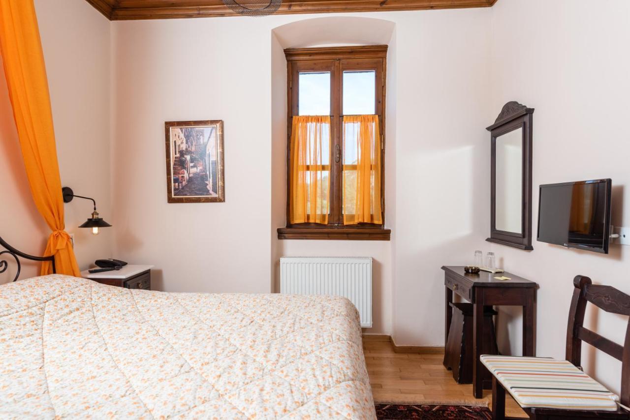 דימיטסאנה Kaza Guesthouse מראה חיצוני תמונה