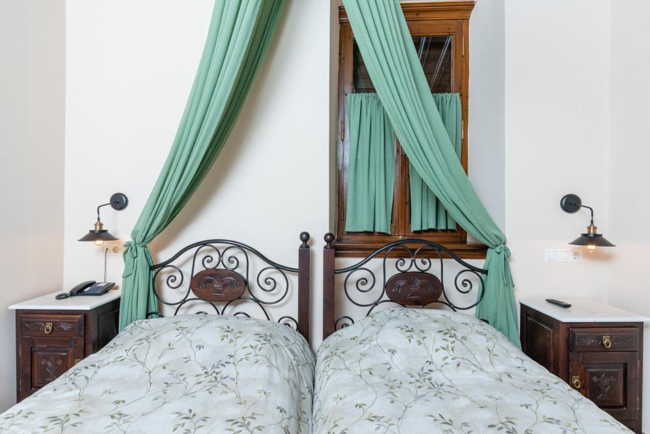 דימיטסאנה Kaza Guesthouse מראה חיצוני תמונה