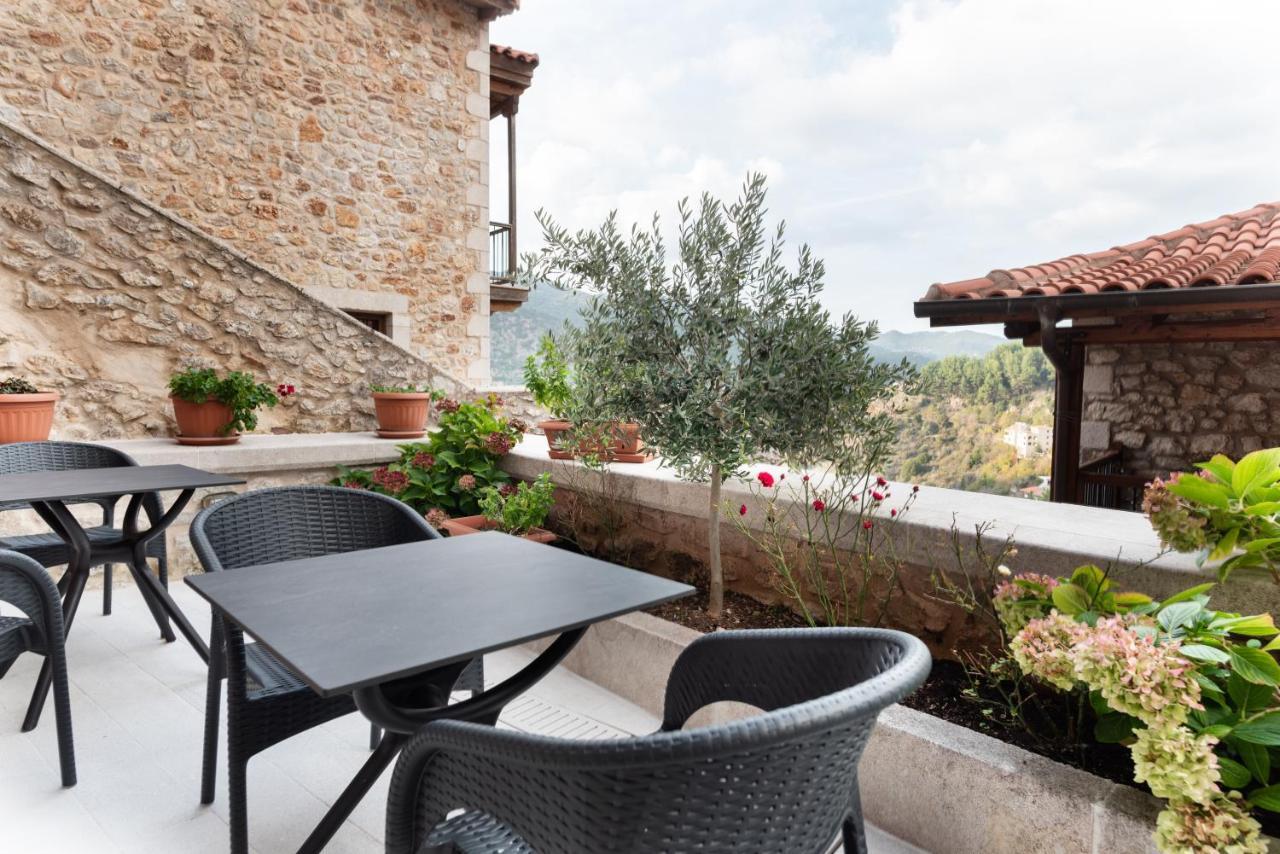 דימיטסאנה Kaza Guesthouse מראה חיצוני תמונה