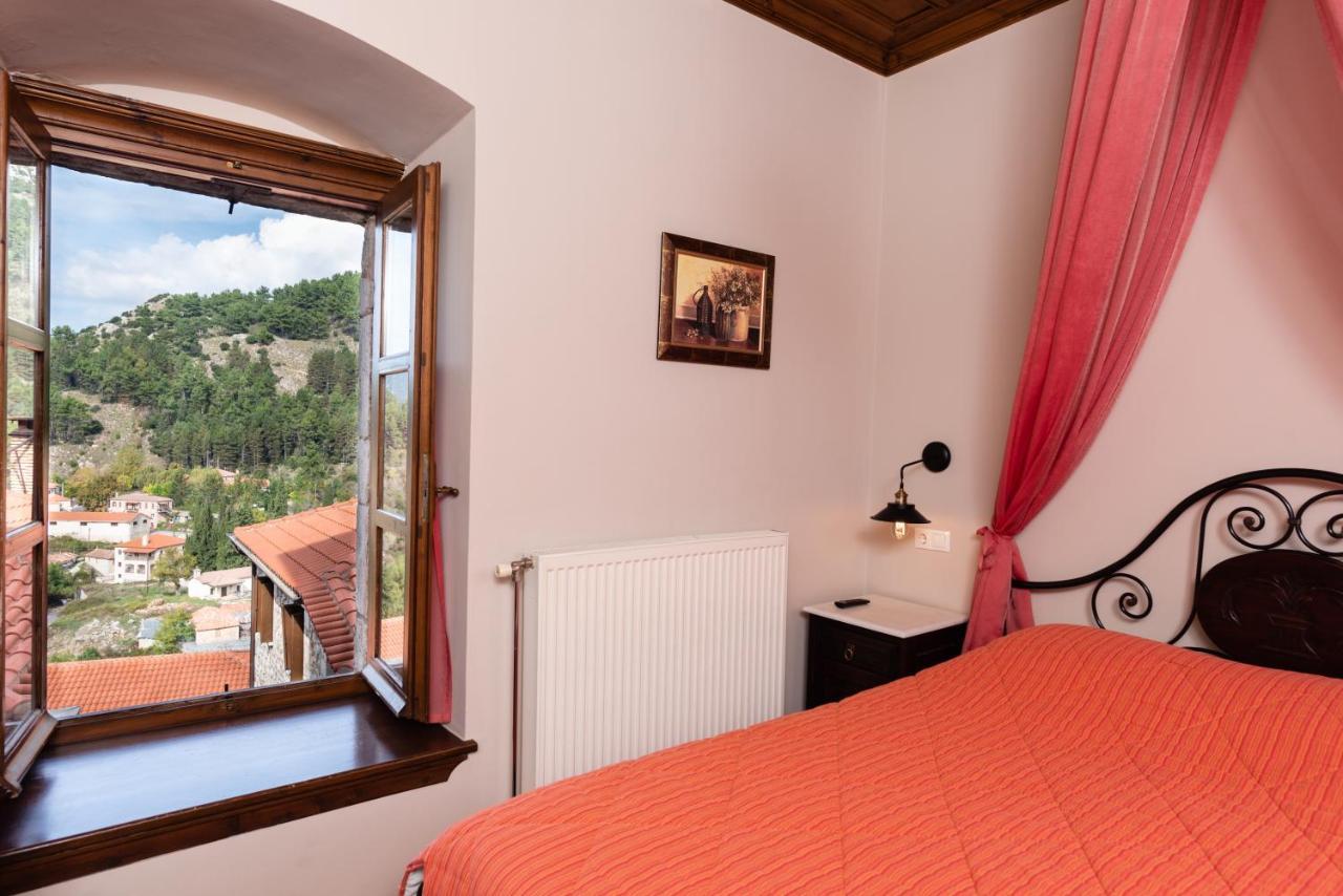 דימיטסאנה Kaza Guesthouse מראה חיצוני תמונה