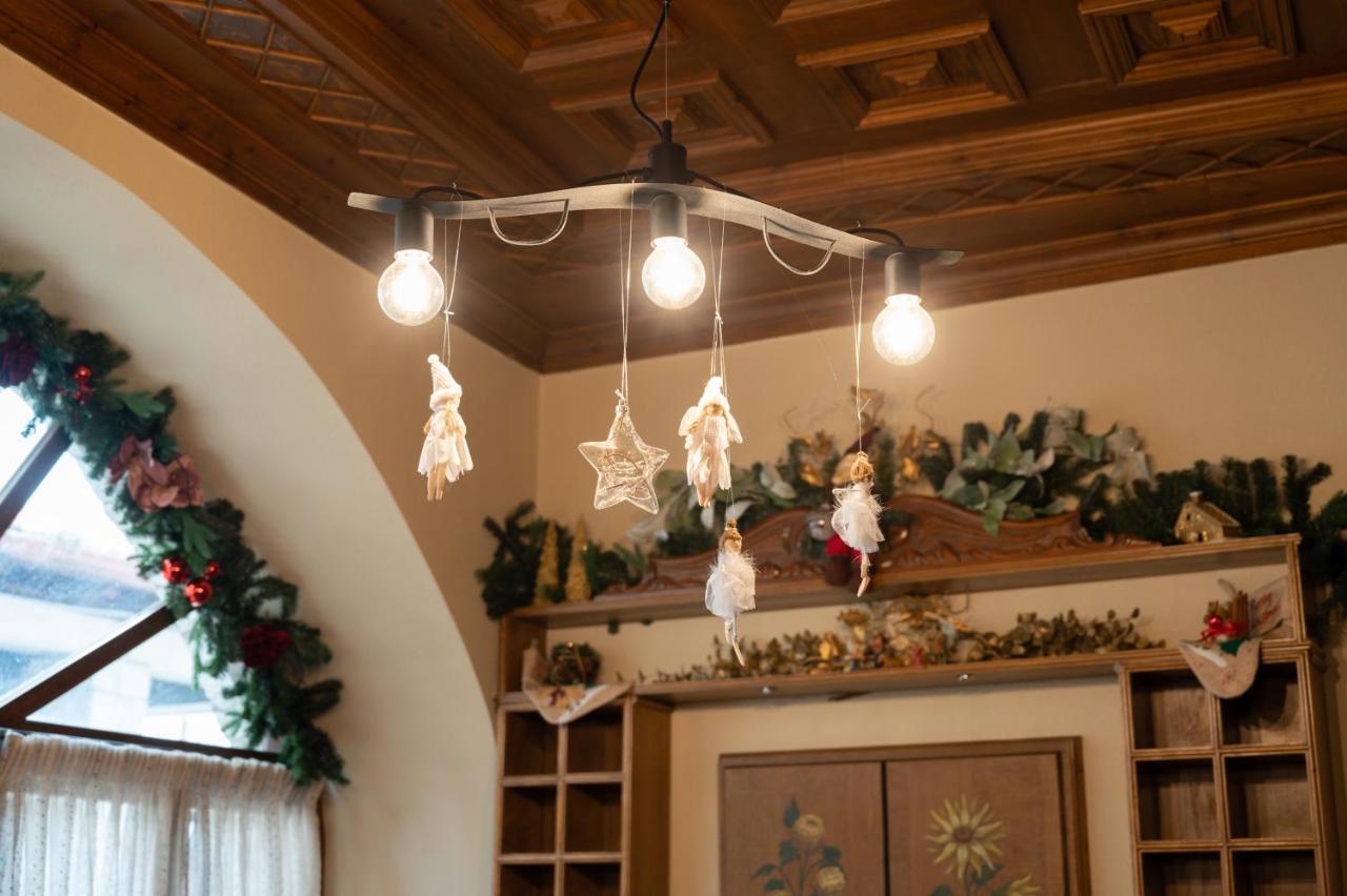 דימיטסאנה Kaza Guesthouse מראה חיצוני תמונה