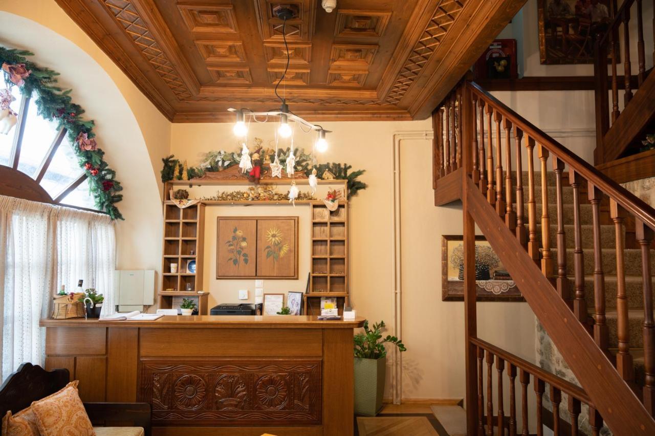 דימיטסאנה Kaza Guesthouse מראה חיצוני תמונה