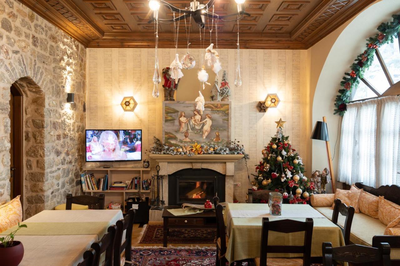 דימיטסאנה Kaza Guesthouse מראה חיצוני תמונה
